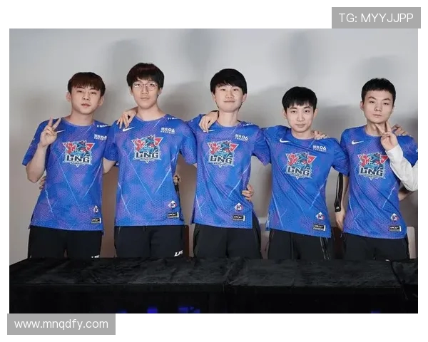 世界冠军杯特别报道：LNG战队的荣耀与拼搏之路揭秘